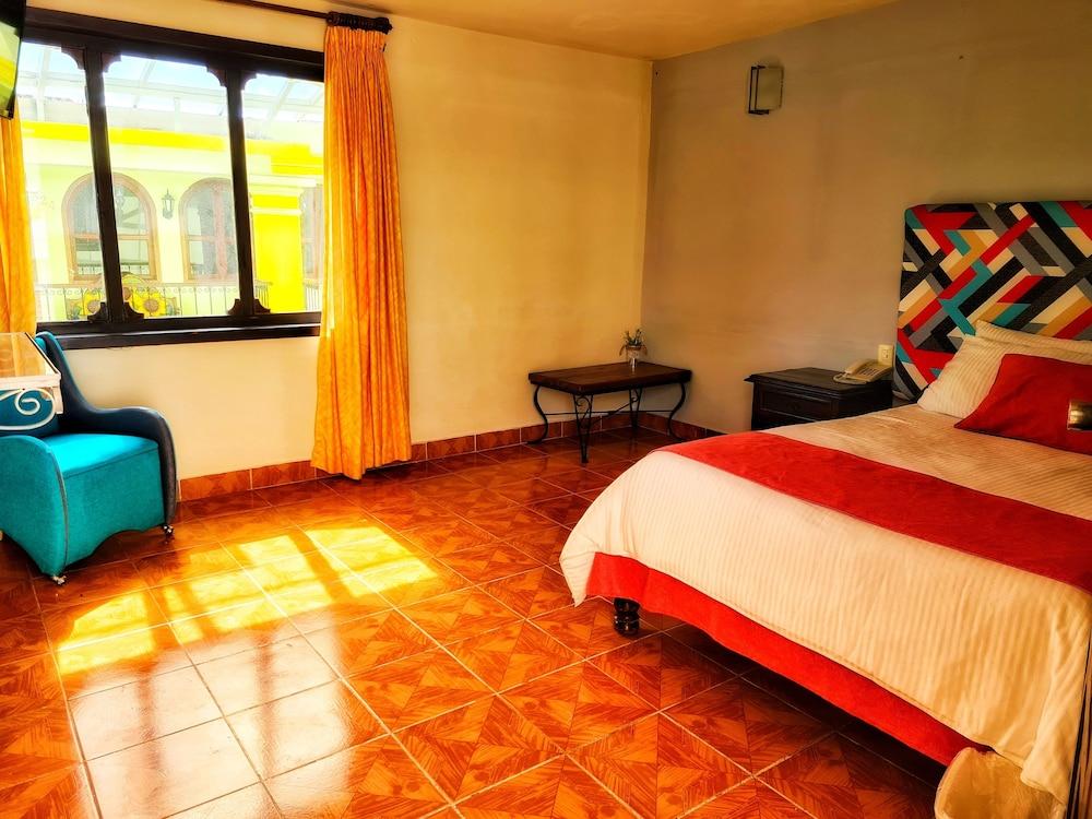 Hotel Jardines Del Carmen San Cristóbal de Las Casas Buitenkant foto