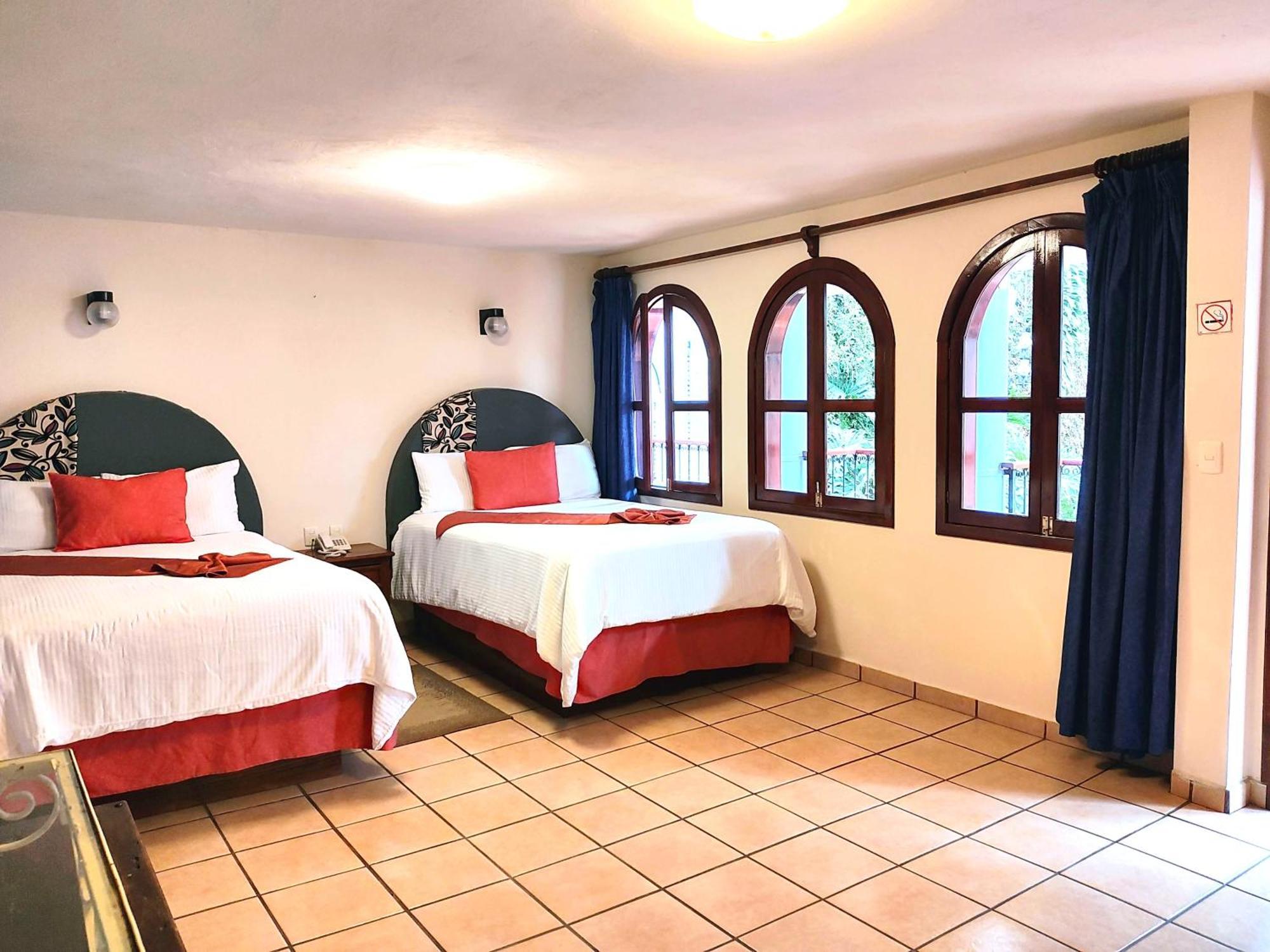 Hotel Jardines Del Carmen San Cristóbal de Las Casas Buitenkant foto